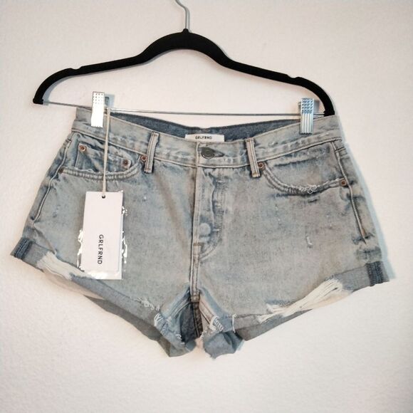 GRLFRND the adrianna Distressed Denim shorts brand new Size 26 - Picture 2 of 3